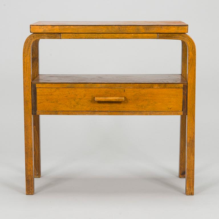Alvar Aalto, an early 1930s '87' table for O.Y. Huonekalu- ja Rakennustyötehdas A.B.