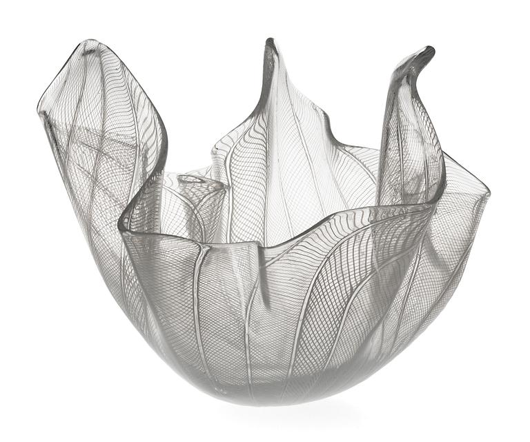 A Fulvio Bianconi & Paolo Venini 'Fazzoetto' glass bowl, Venini, Murano, 1950's.
