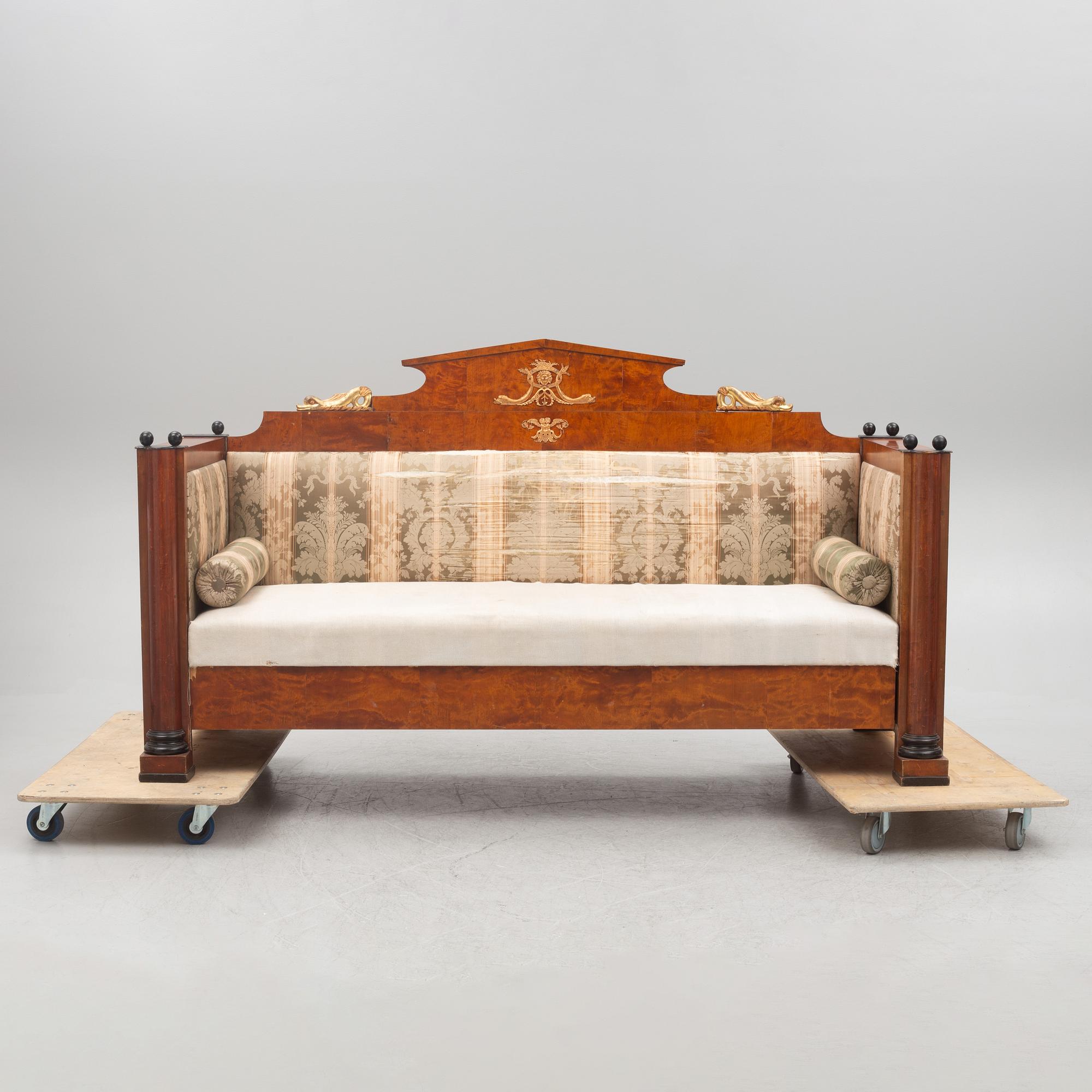 A Karl-Johan sofa, first part of the 19th century.