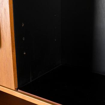 A 1950/60s cabinet.