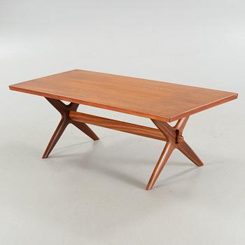 A 1950/60s coffee table.
