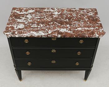 BYRÅ, gustaviansk stil, 1900-talets andra hälft.