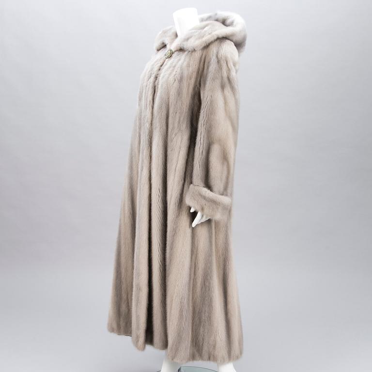 MINKKITURKKI, Saga Mink.