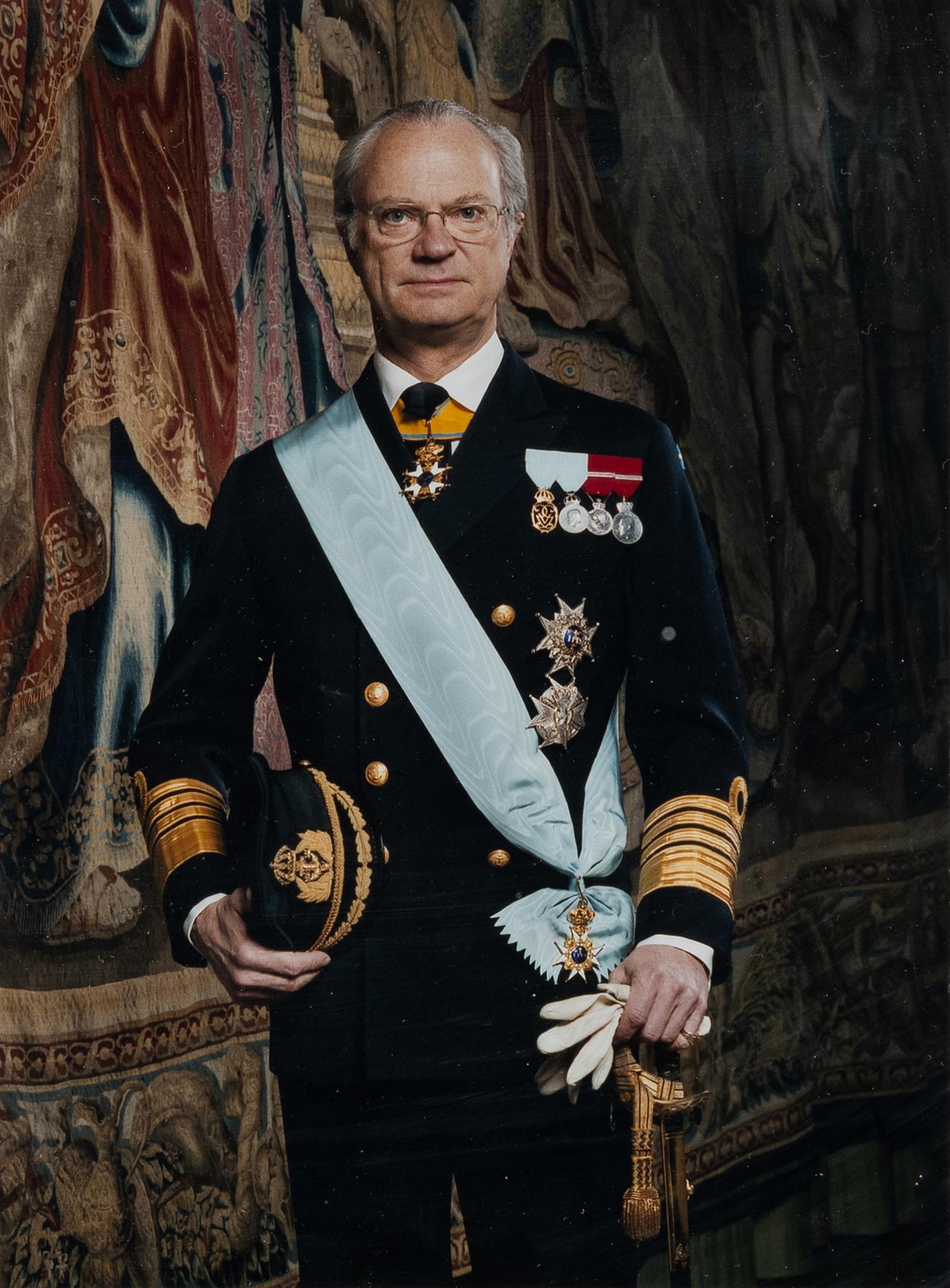 A signed Royal Photograph, Carl XVI Gustaf 2006.