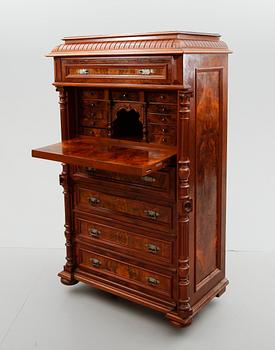 CHIFFONJÉ, nyrenässans, sent 1800-tal.