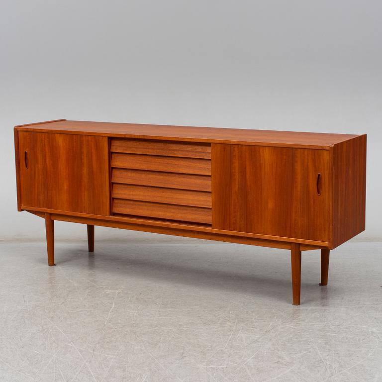 A NILS JONSSON sideboard, "Trio", Bra Bohag, Hugo Troeds, Bjärnum, 1960s.