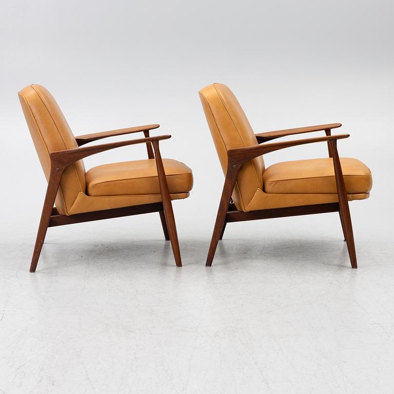 Ib Kofod-Larsen, a pair of model 401 armchairs, Slagelse Möbel verk, Denmark.