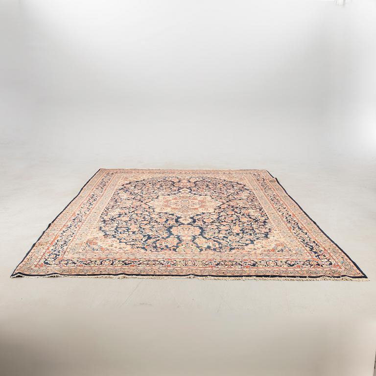 Kashmar rug, old/semi-antique, approximately 436x309 cm.
