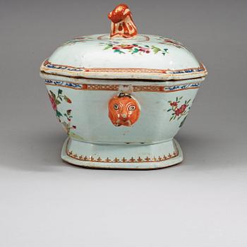 A famille rose 'double peacock' tureen with cover and stand, Qing dynasty, Qianlong (1736-95).