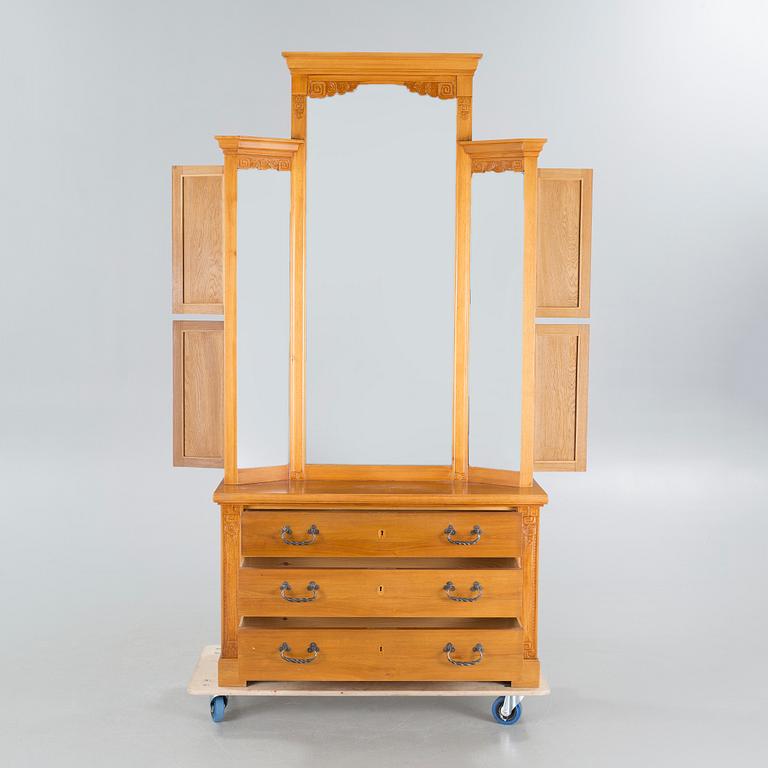 CARL CHRISTIAN CHRISTENSEN, possible, a chest of drawers with mirror, first quarter of the 20th century.