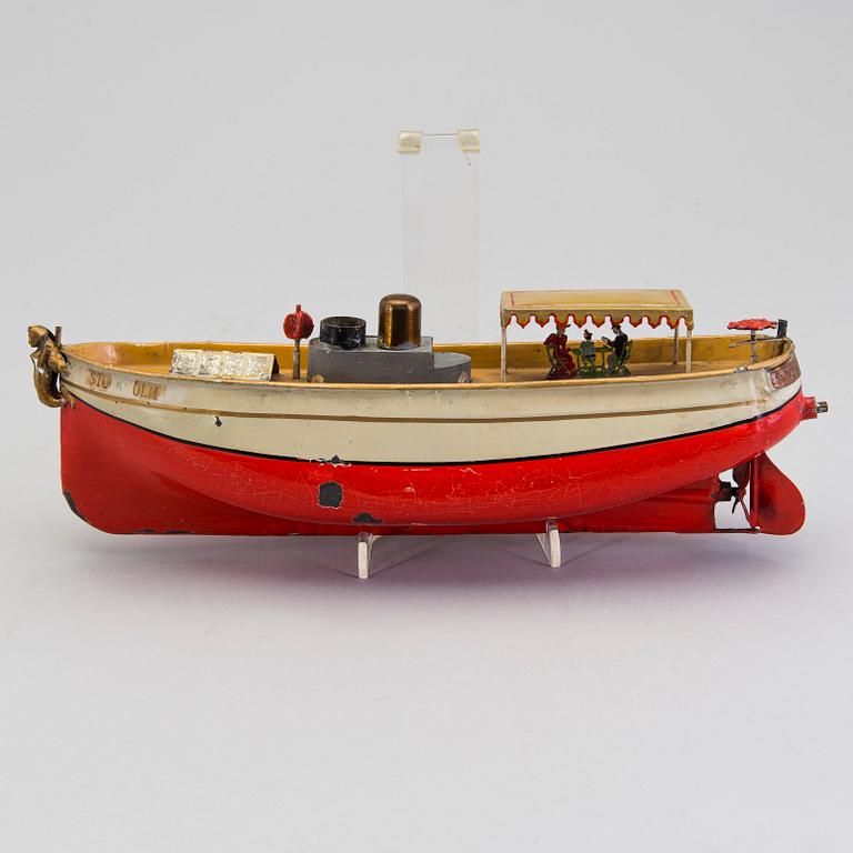 A tinplate Überlacker river boat, Germany, early 20th century.