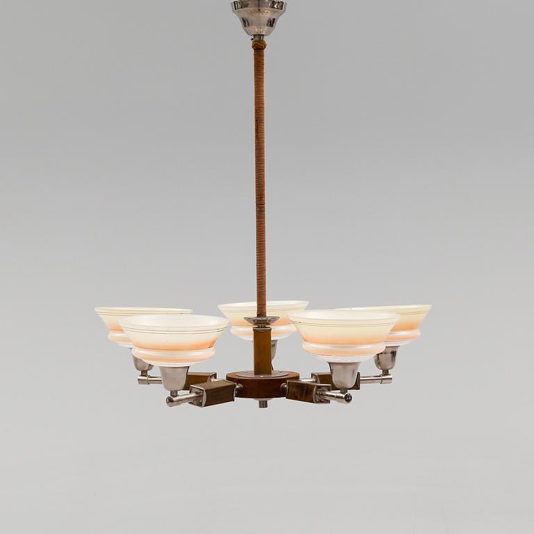TAKLAMPA, 1900-talets första hälft. Höjd 68 cm.
