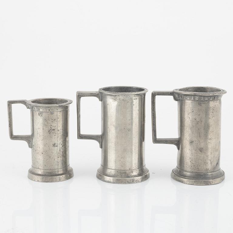 A set of 9 measurments wherof one Brenu, France, late 19th century.