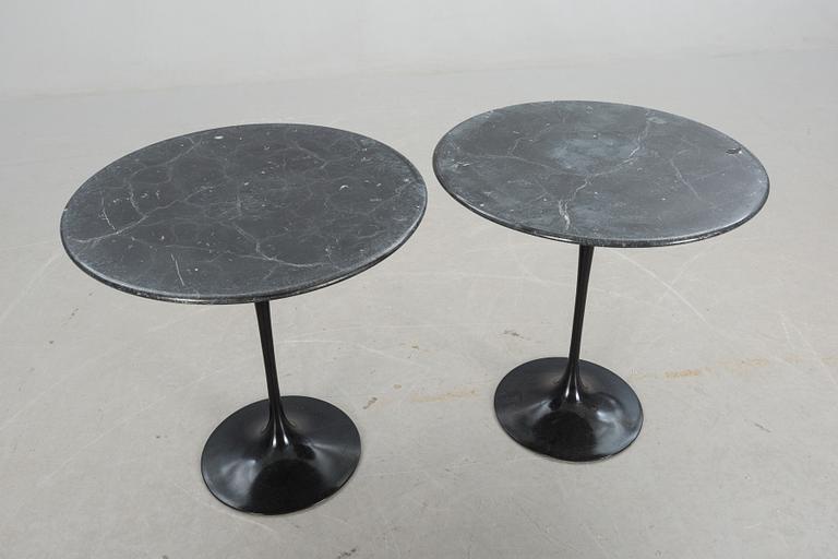 EERO SAARINEN, bord, ett par, "Tulip".