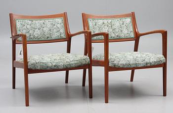KARMSTOLAR, ett par, teak, K E Ekselius för JOC, Vetlanda, 1960-tal.