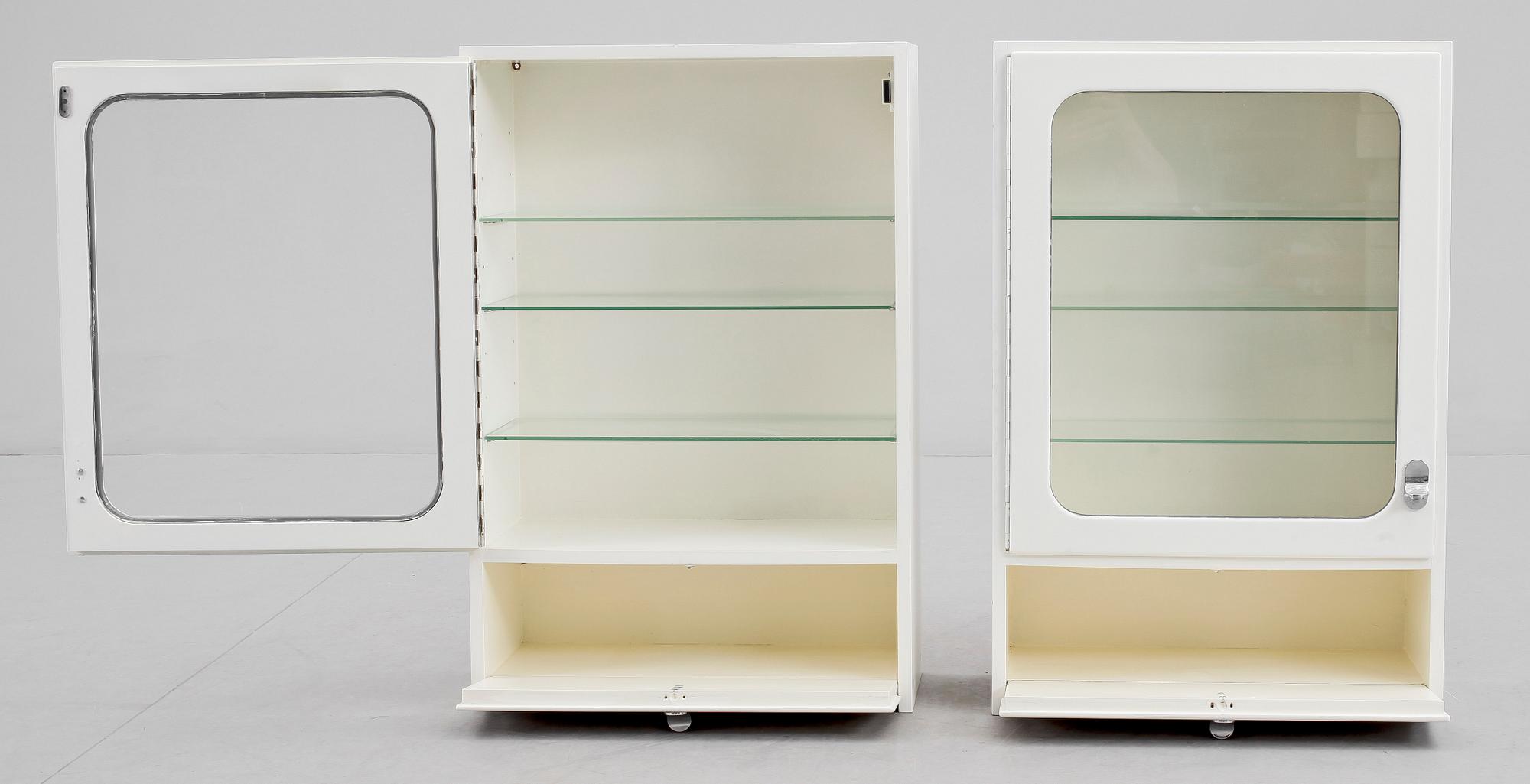 TANDLÄKARSKÅP, ett par, 1900-talets mitt.