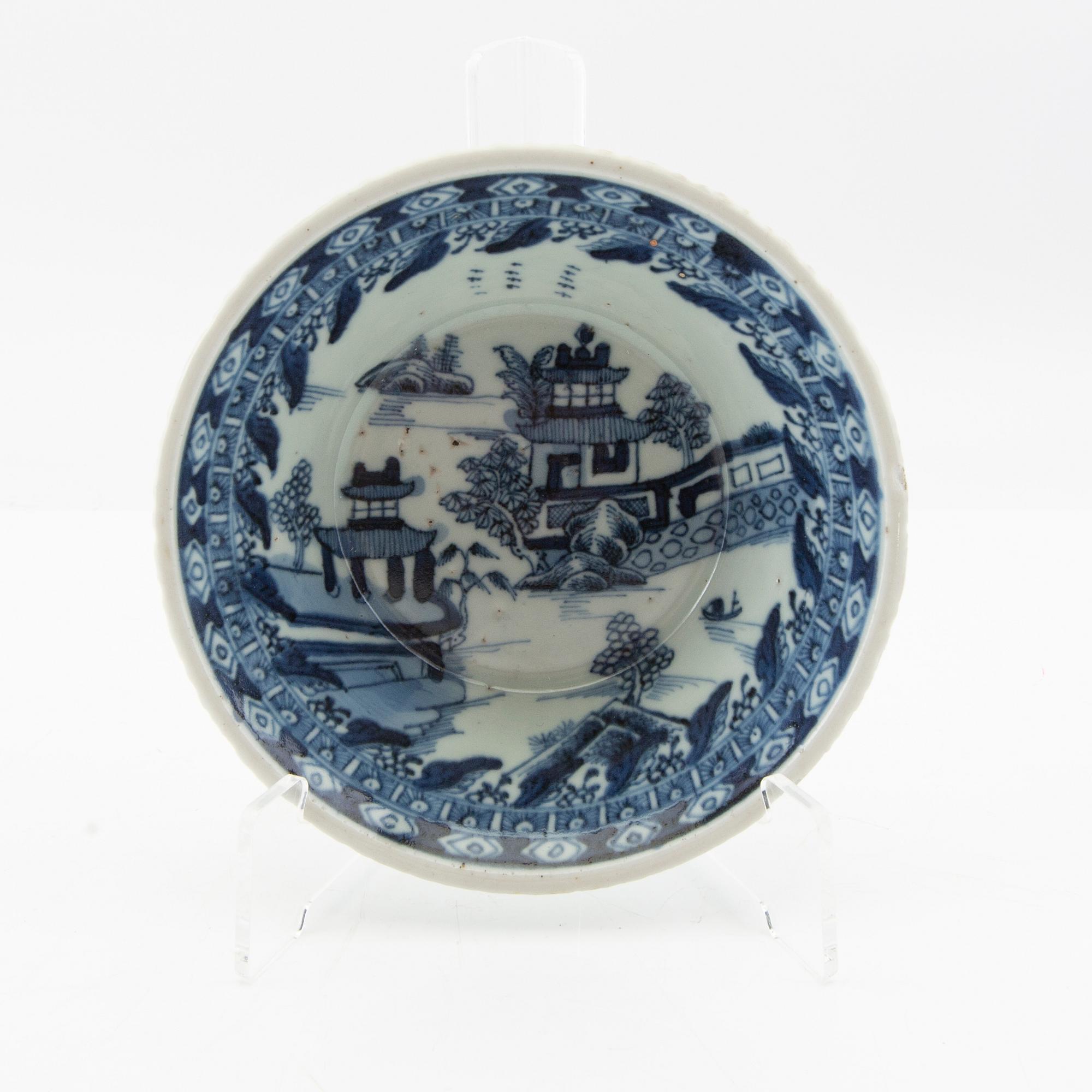 Skål, porslin, Kina, Qingdynastin, 1700-tal.