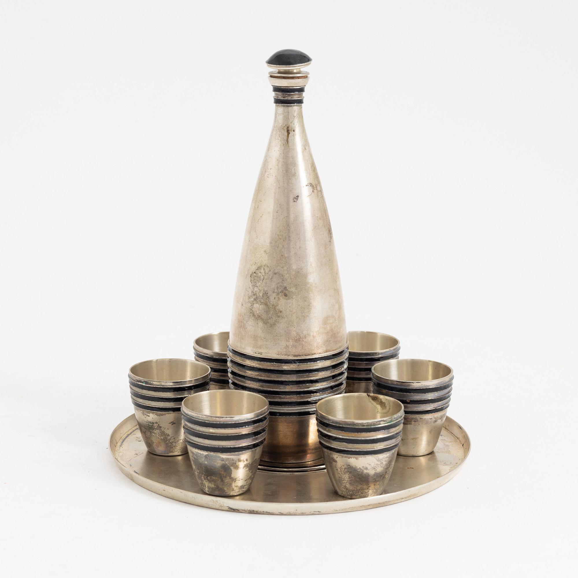Vodkaset, silver, Leningrad, 1900-talets mitt.