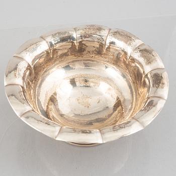 A silver bowl, Bremer Werkstätten für kunstgewerbliche Silberarbeiten, Bremen, Germany, first half of the 20th century.