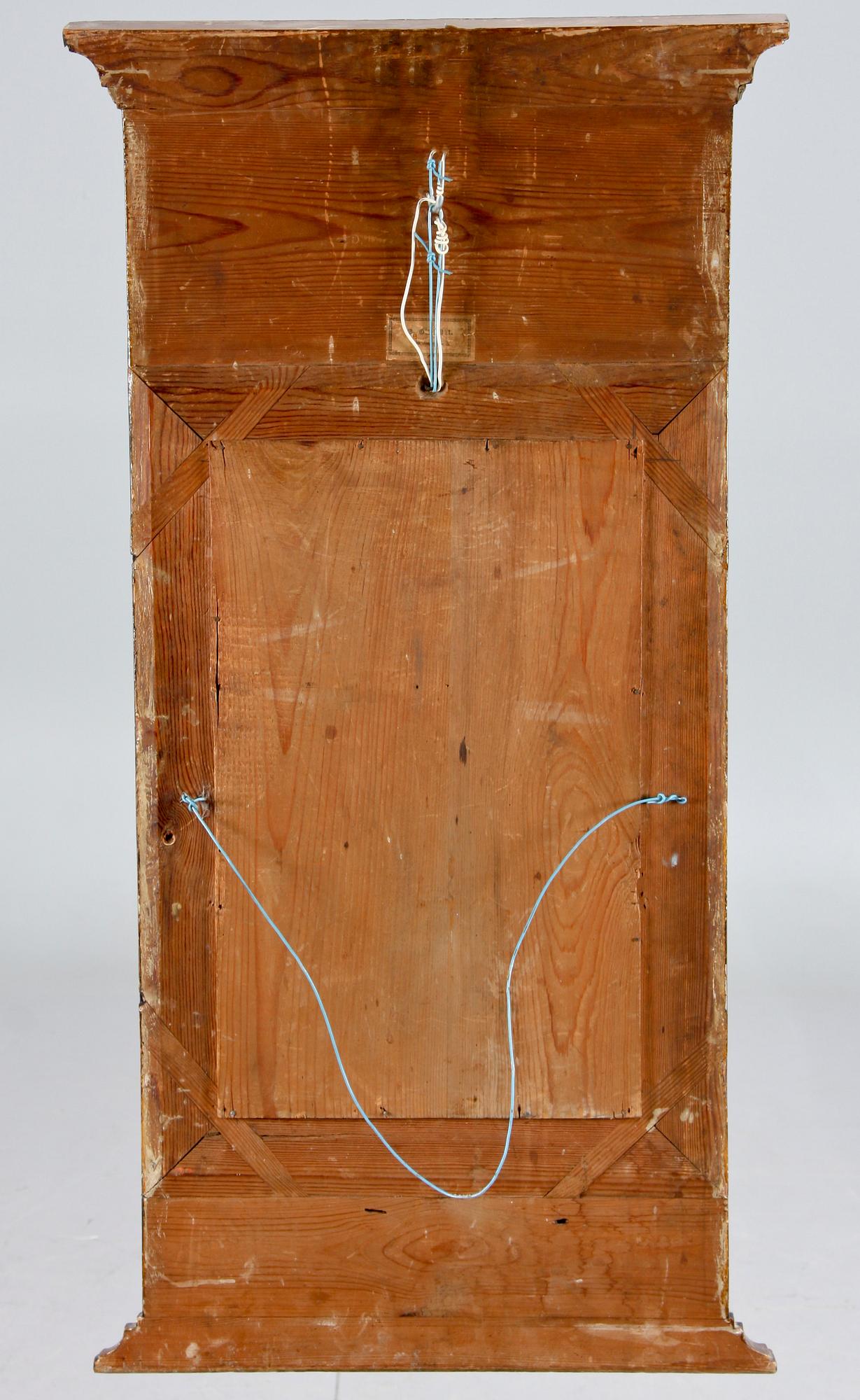 SPEGEL, empire. 1800-talets första hälft. Etiketterad E Ohlin, Wadstena.