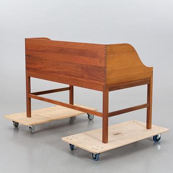 A WRITING DESK BY ANDREAS HANSEN FOR  HADSTEN TRÄINDUSTRI DENMARK.