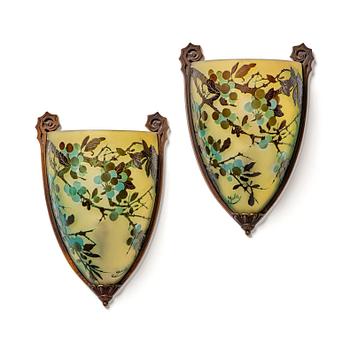 Emile Gallé, a pair of Art Nouveau cameo glass wall lights, Nancy, France, early 1900s.