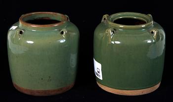 YTTERFODER, 2 st, stengods, Kina, 1800-tal.