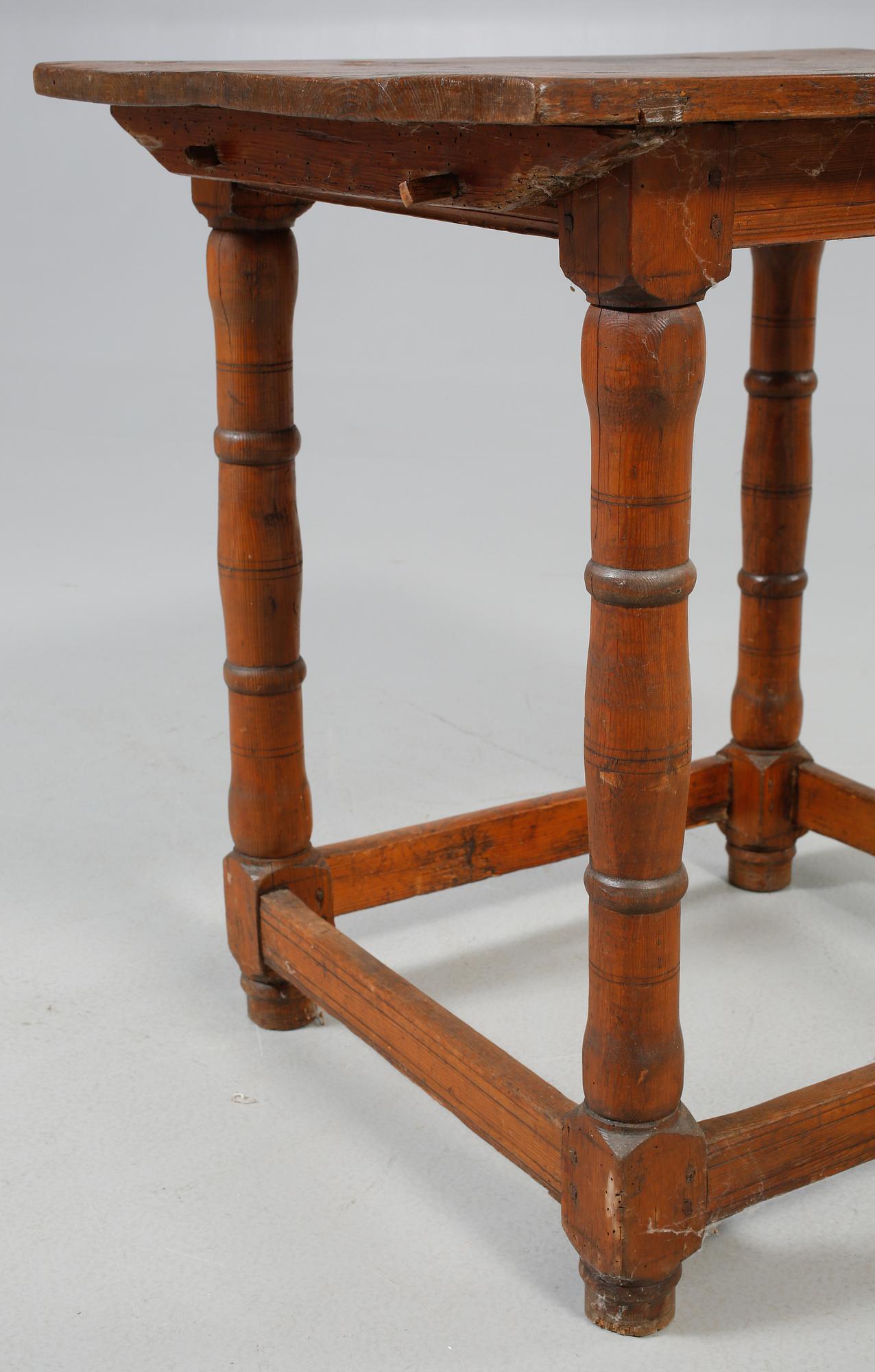 BORD, delvis 1700-tal.