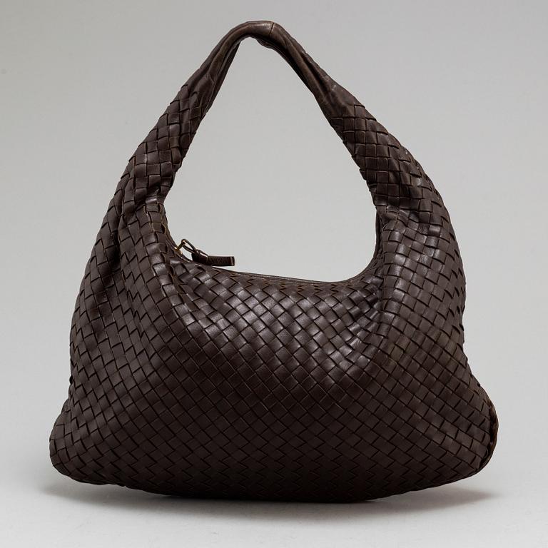 BOTTEGA VENETA, A Intrecciato Veneta Hobo Bag.
