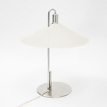 Börge Lindau & Bo Lindercrantz, a 'Zero' table lamp and 'Zero' floor lamp, late 20th century.