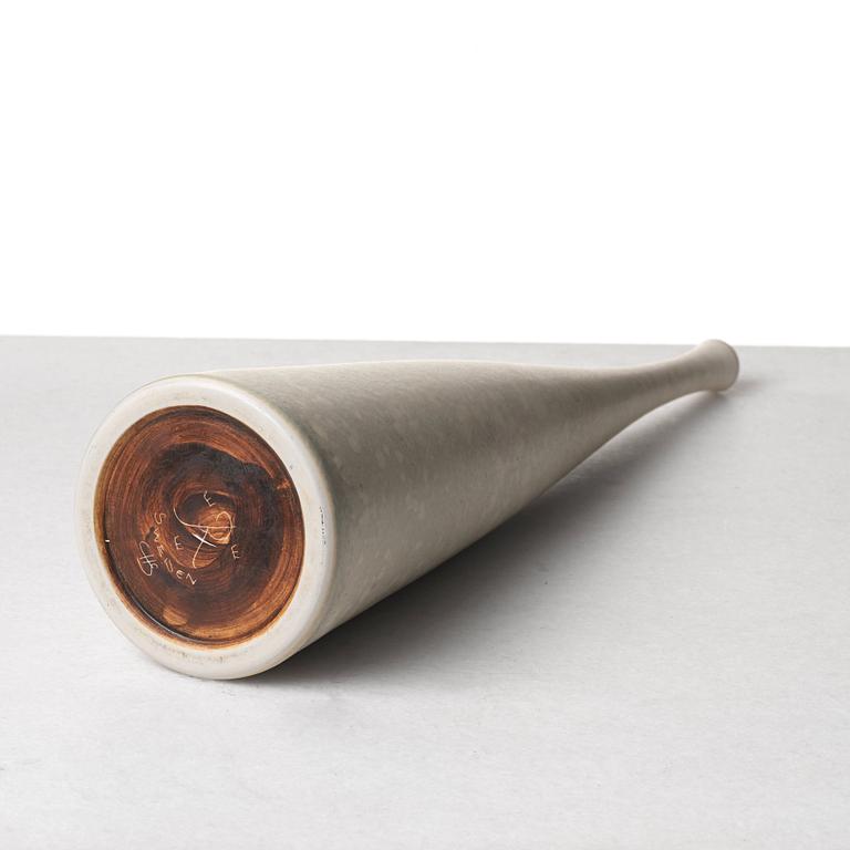 Carl-Harry Stålhane, vas, stengods, ur 1948 års serie, Rörstrand 1950-tal.