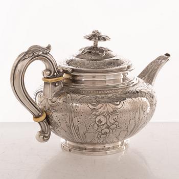 Tekanna, silver, Frankrike, 1819-38.