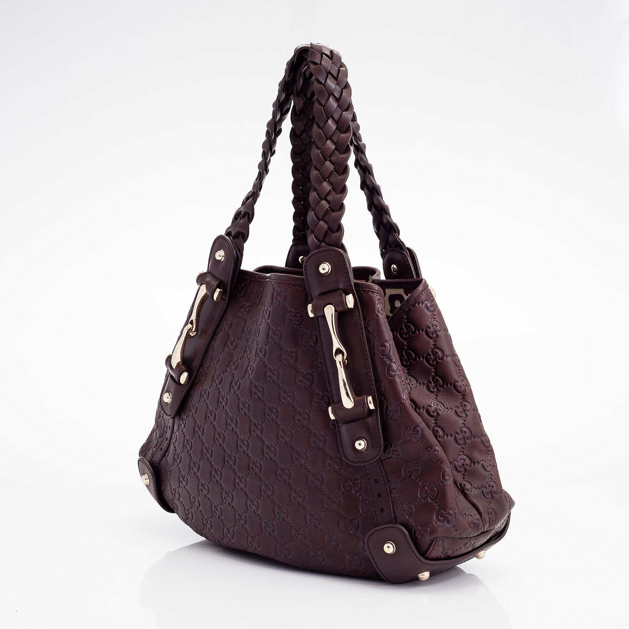 Gucci, 'Pelham Hobo' bag.