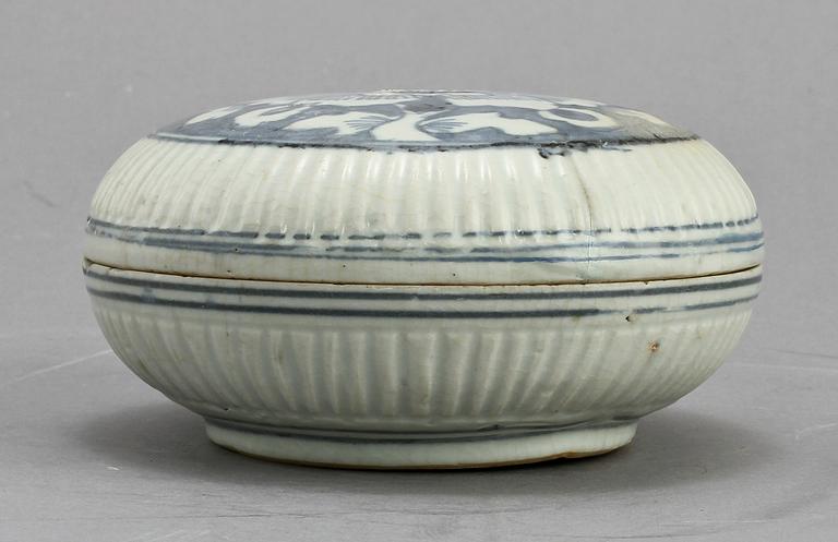 LOCKASK, porslin, Kina, Ming, 1600-talets början.