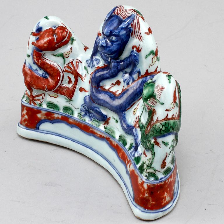 PENSELSTÄLL, porslin, Kina, 1900-tal.