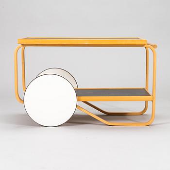 Alvar Aalto, a mid-20th century '98' tea trolley for Oy Huonekalu- ja Rakennustyötehdas Ab, Finland.