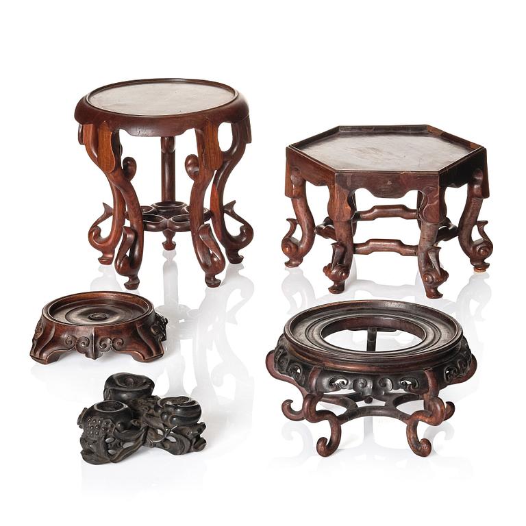 A group of five hardwood stands, Qing dynasty.