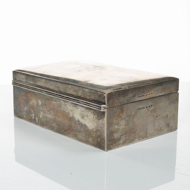 CG Hallberg, cigarrskrin, silver, Stockholm 1905.