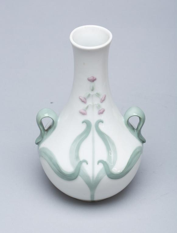 VAS, porslin, Jugend, Rörstrand, 1900-talets början.
