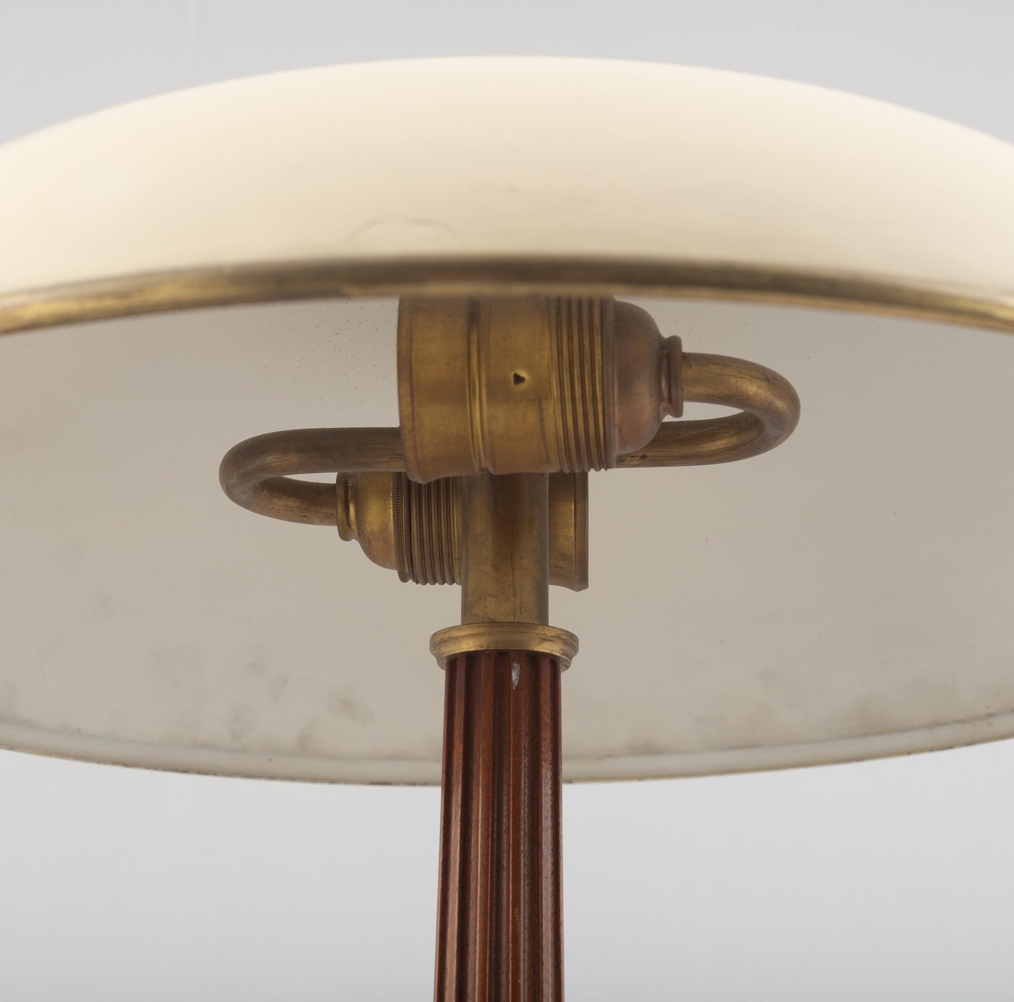 Erik Tidstrand, or Bertil Brisborg, table lamp, model "30246", Nordiska Kompaniet 1940s.