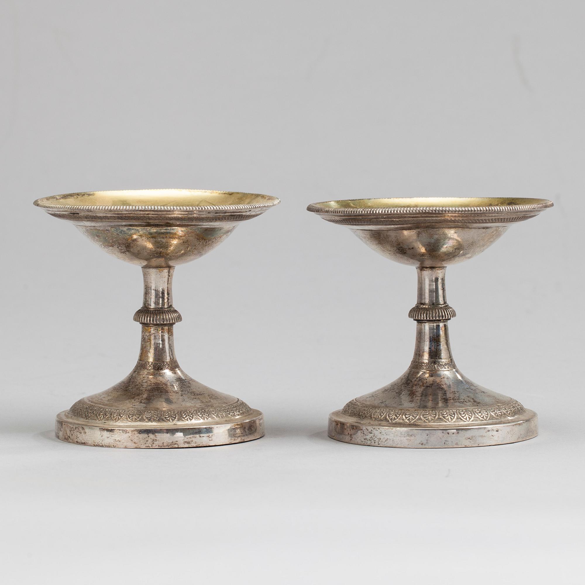 SALTKAR ETT PAR, silver, empire, Wien, Österike-Ungern 1820. Total vikt 200 g.