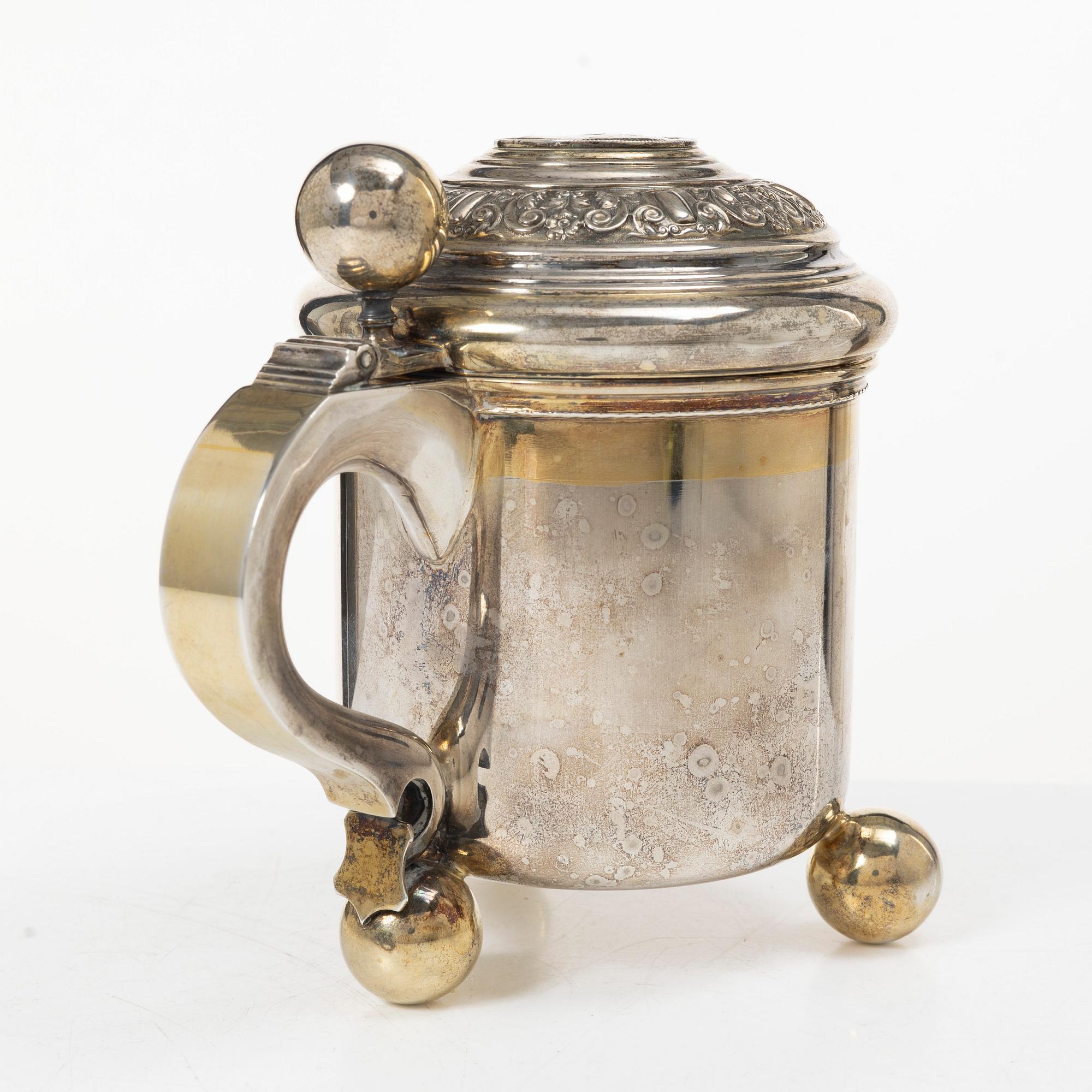 A Swedish 20th century silver tankard, mark of CG Hallberg, Stockholm 1944.