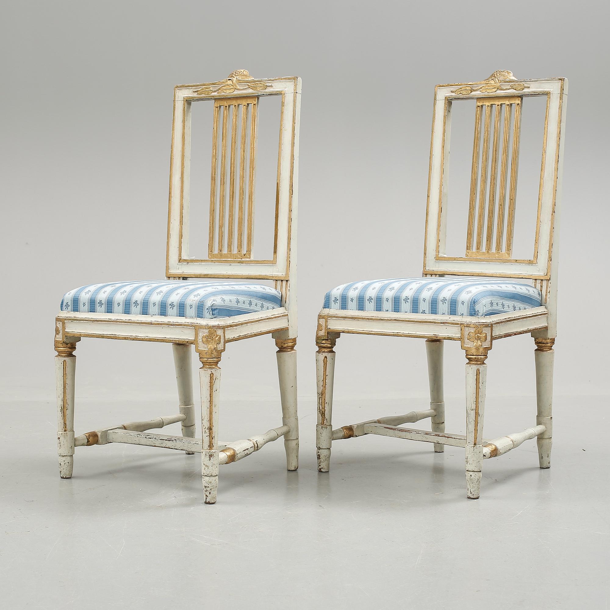 STOLAR, ett par, gustavianska, 1800-talets början.