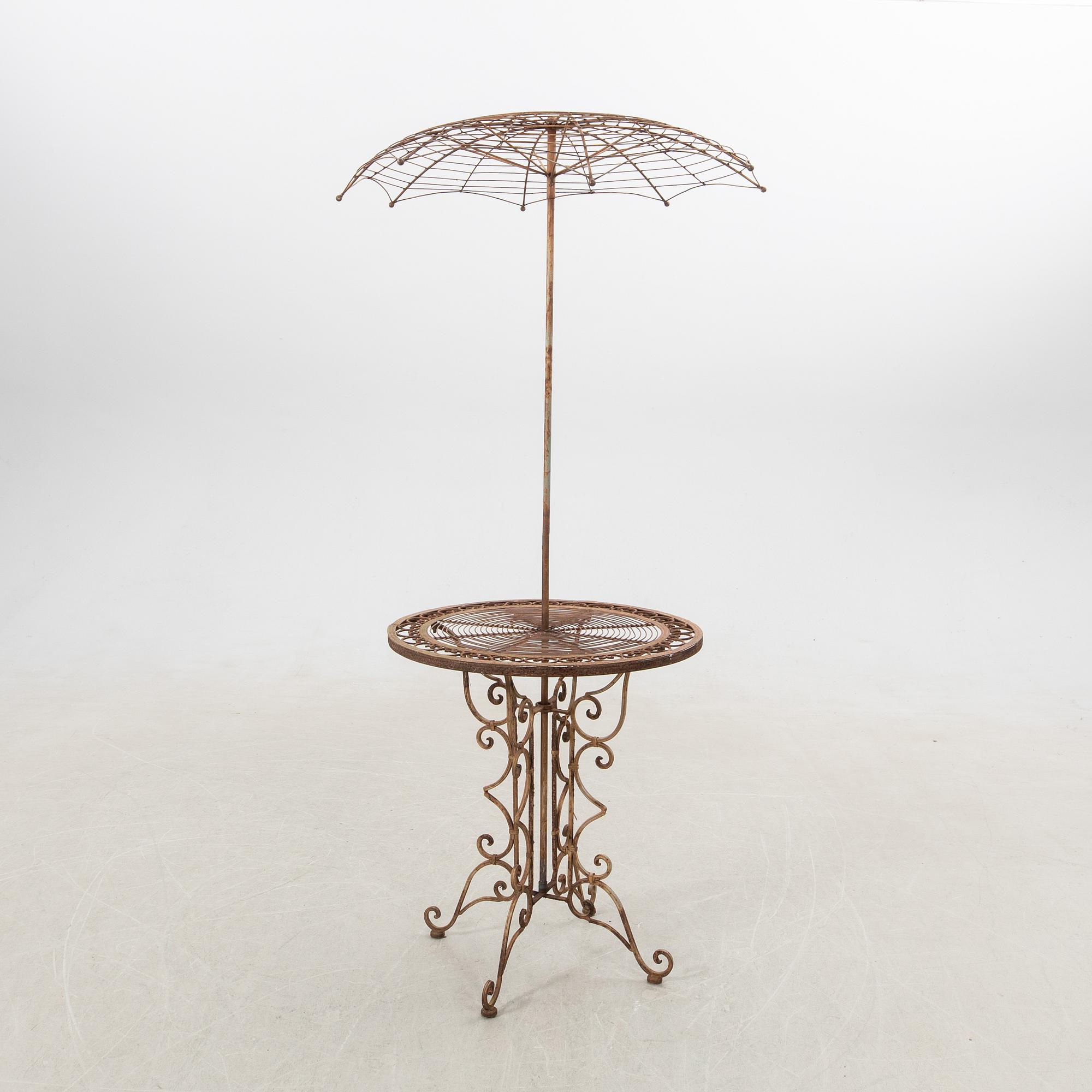 Garden table 20th century.