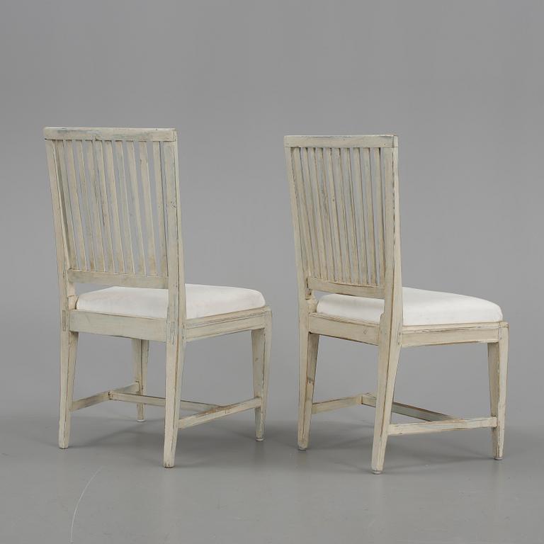 STOLAR, 2st snarlika, gustavianska, omkring 1800.