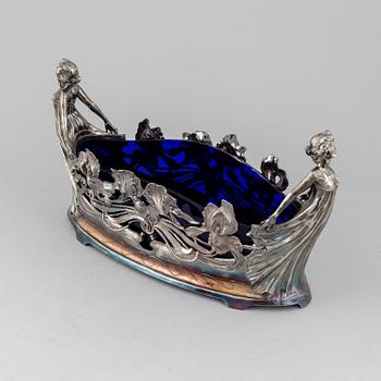 A silver plated Art Nouveau Jardinière, early 20th century.
