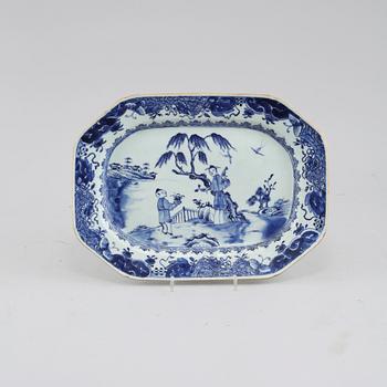 STEKFAT, porslin, Kina, 1700-tal.
