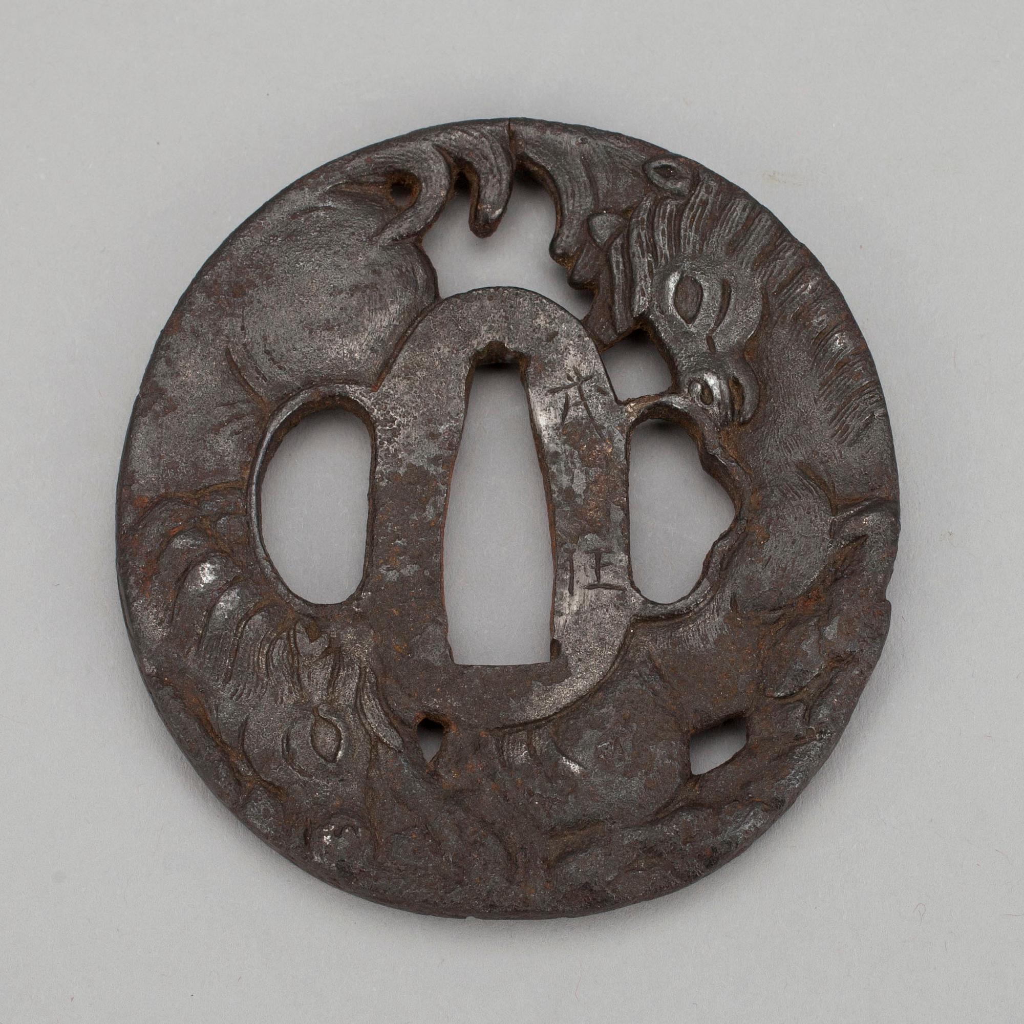 TSUBA, järn, Japan, 1800-tal. Signerad.