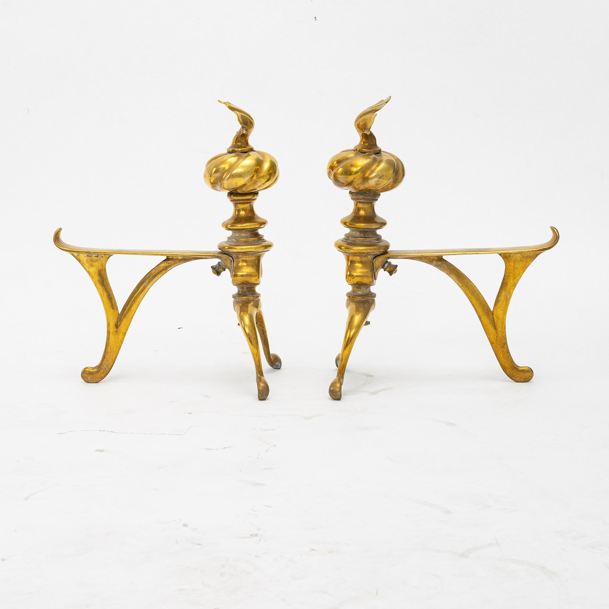 Brasgarnityr, 4 delar, tidigt 1900-tal.