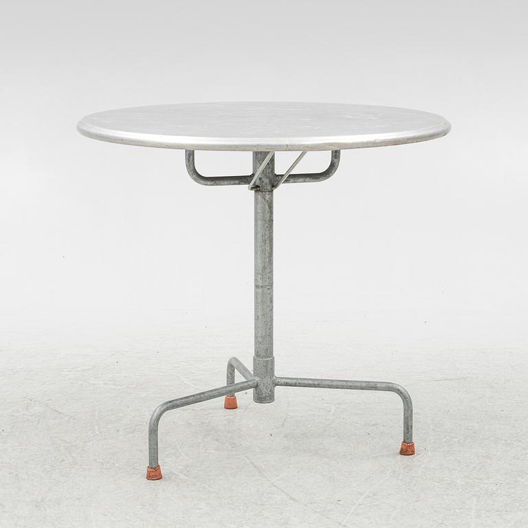 Jonas Bohlin, a "Sturehof" table, Nola Industrier.